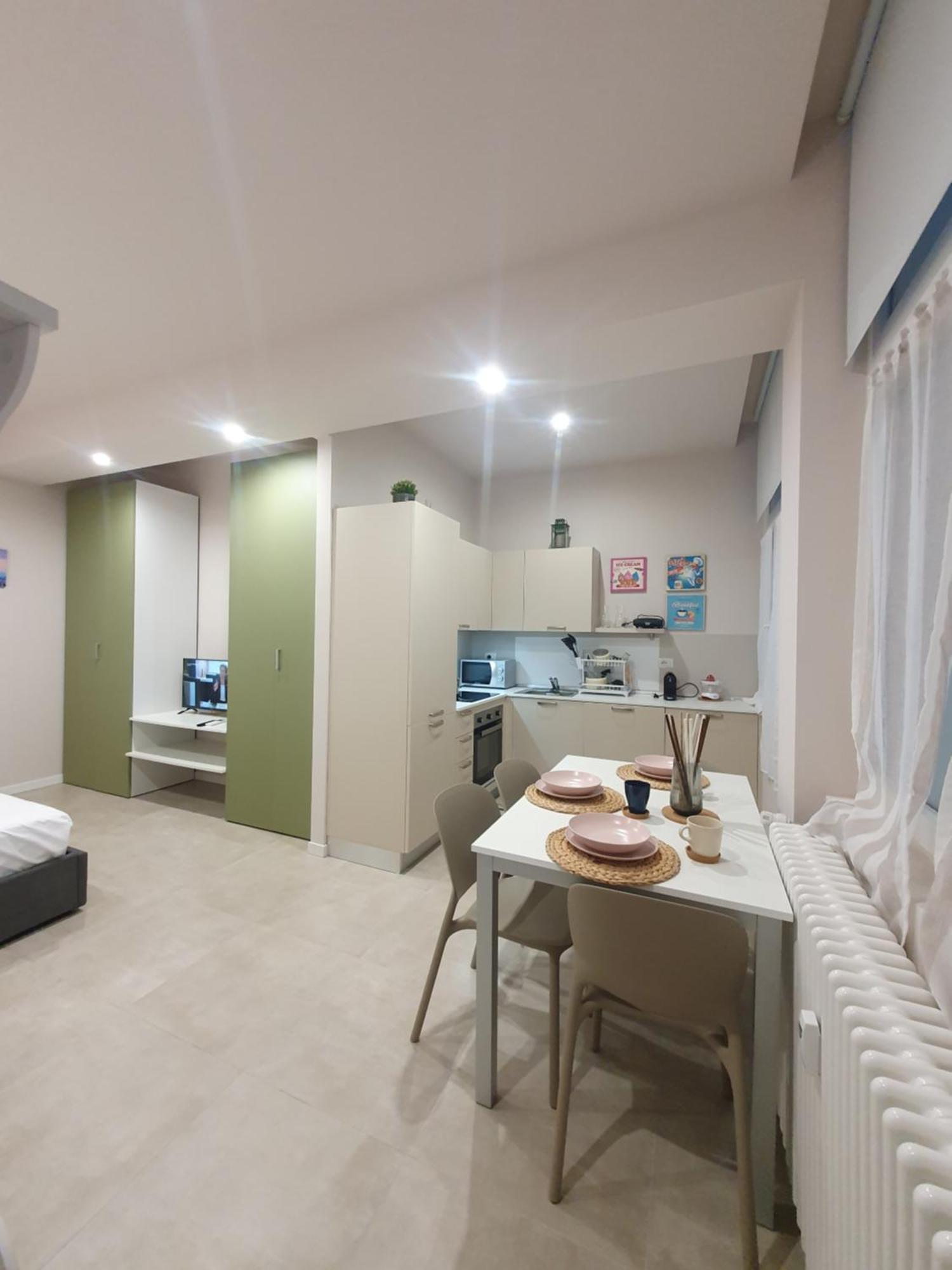 Gambara Metro Apartment Milano Luaran gambar