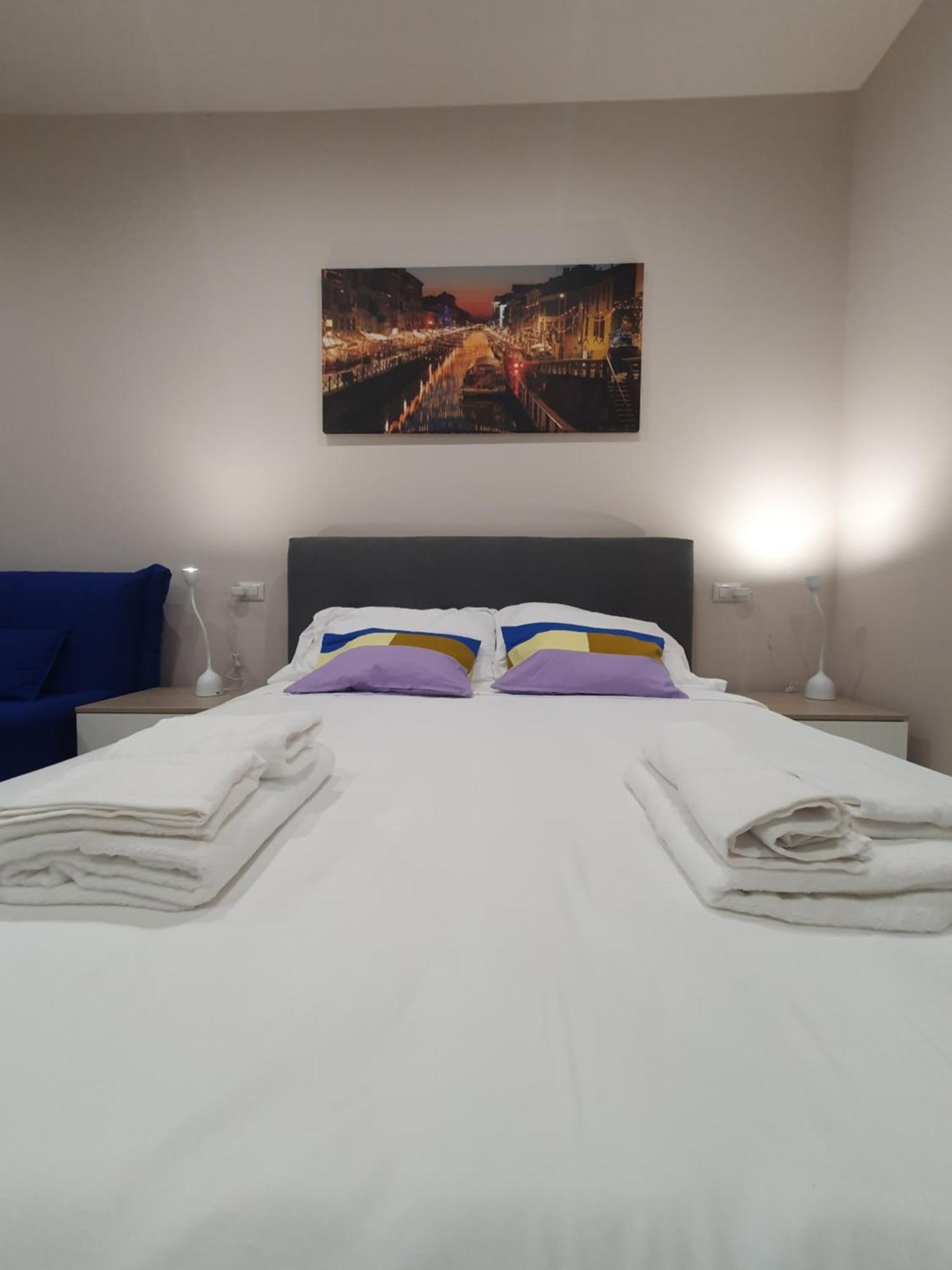 Gambara Metro Apartment Milano Luaran gambar